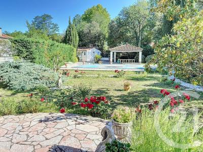 Ceret, Languedoc-Roussillon 66400, France