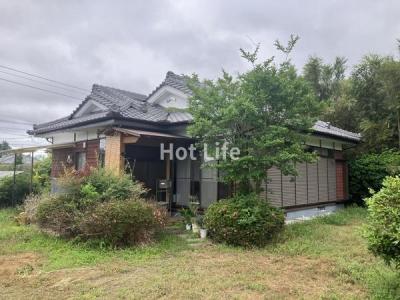 上水流町1618-1, 200坪超のお庭と桜の木　大きな倉庫兼車庫付きの住宅, 都城市, 宮崎県 885-1103, 日本