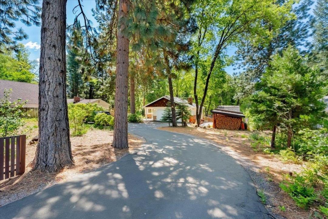 724 Butte Av, Mt Shasta, 加利福尼亚州 96067, 美国