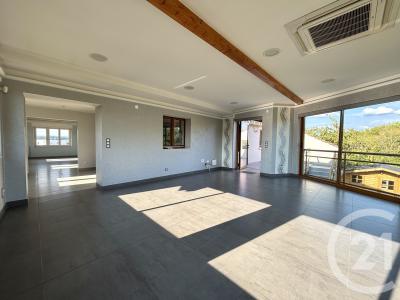 Roussy Le Village, 洛琳 57330, 法國