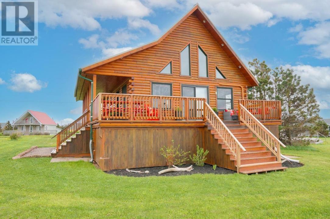 408 HEBRIDES LANE, New London, Prince Edward Island C0B 1M0, Canada