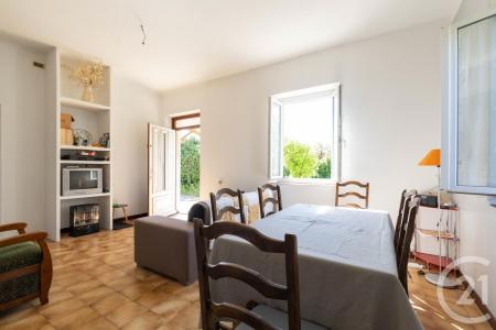 Caux, Languedoc-Roussillon 34720, Francia