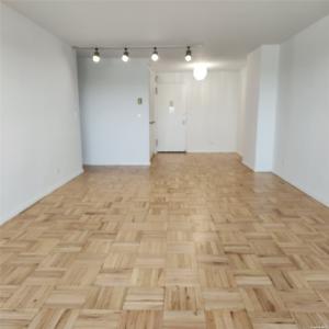 17-85 215th Street 5B, Bayside, New York 11360, HOA KỲ