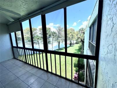 1130 N LAKE PARKER AVENUE A302, LAKELAND, Florida 33805, USA
