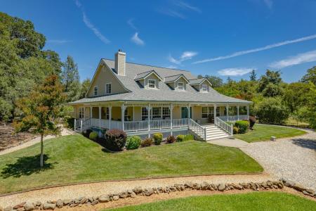 12932 Drummer Way, Grass Valley, California 95949, Estados Unidos