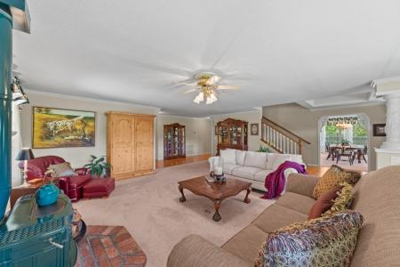 12932 Drummer Way, Grass Valley, California 95949, Estados Unidos
