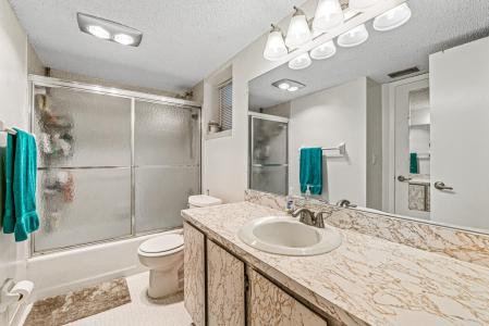 3220 Holiday Springs Boulevard 1-307, Margate, Floryda 33063, USA