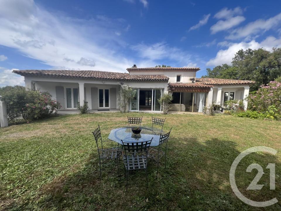 Le Plan De La Tour, Provence-Alpes-Côte D'Azur 83120, アキタン