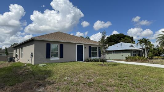 1218 SW Asturia Avenue, Port Saint Lucie, Florida 34953, USA