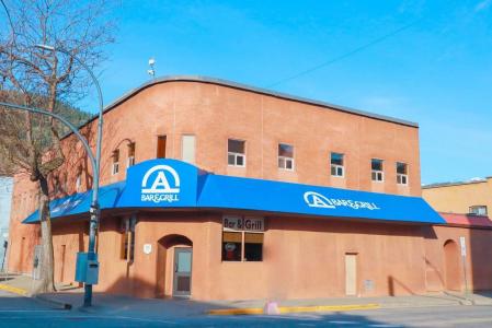 975 Spokane Street, Trail, British Columbia V1R 3W7, Canada