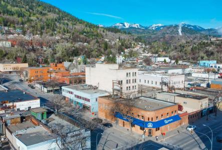 975 Spokane Street, Trail, Colombie-Britannique V1R 3W7, Canada