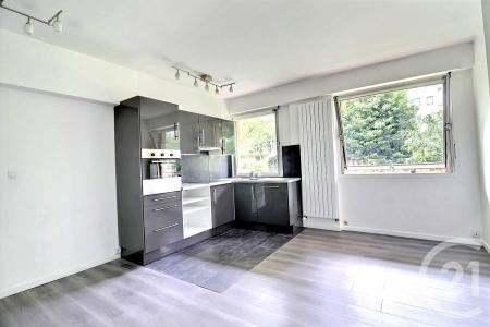 Les Lilas, Île-de-France 93260, France