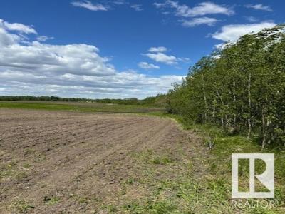 RR 225 & TWPR 504 (HWY 625), Rural Leduc County, Alberta T0B 3M0, Canada