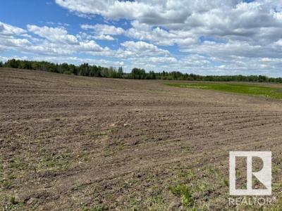 RR 225 & TWPR 504 (HWY 625), Rural Leduc County, Alberta T0B 3M0, Canada