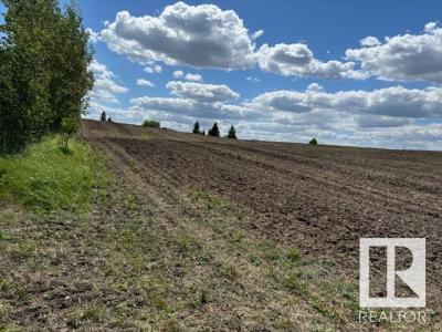 RR 225 & TWPR 504 (HWY 625), Rural Leduc County, Alberta T0B 3M0, Canada
