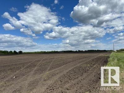 RR 225 & TWPR 504 (HWY 625), Rural Leduc County, Alberta T0B 3M0, Canada