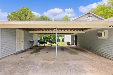 99 Hidden Valley Drive, Jackson, テネシー 38305, アメリカ合衆国