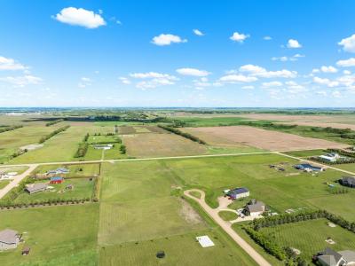 3105 52nd Ave SW, Minot, North Dakota 58701