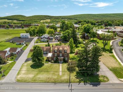 570 E Main Street, Middleburg, Pensilvania 17842, Estados Unidos