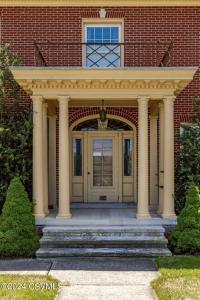570 E Main Street, Middleburg, Pennsylvania 17842, USA