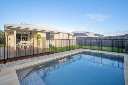 17 Russet Close, Caloundra West, QLD 4551, Australia