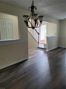 38 Candlelight Lane, Portsmouth, Virginia 23703, USA