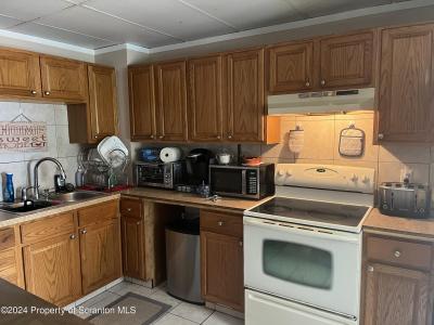 402 406 Susquehanna St, Forest City, Pennsylvania 18421, USA