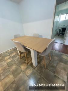 4 Beresford Cres, Dysart, QLD 4745, Australia