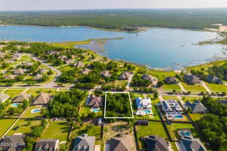 154 Lake Merial Boulevard, Southport, Флорида 32409, Соединенные Штаты