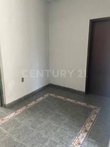 Emeteria Valencia ,, Celaya, Guanajuato 38000, México