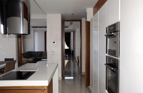 Mesa Geitonia, 4008, Chipre