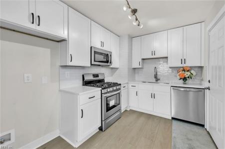 807 Cavalier Boulevard, Portsmouth, Virginia 23701, USA