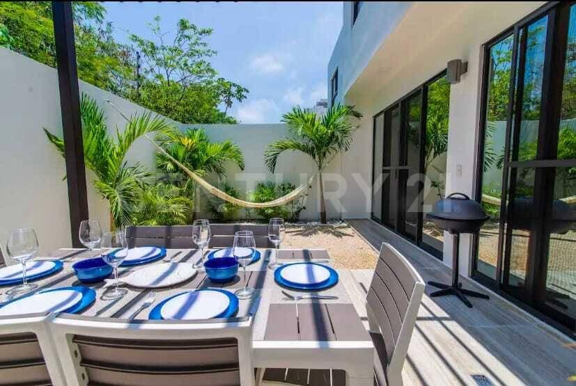 Pivada de malaga Playa del carmen,, Solidaridad / Riviera Maya, Quintana Roo 77710, México