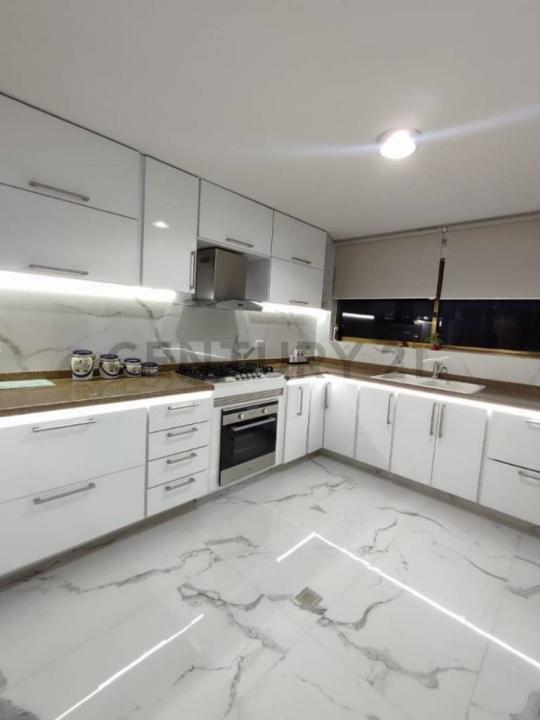 calle principal casas bote en alquiler, Lechería, Anzoategui 6016, فنزويلا