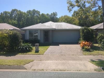 9 Warilla View, Blacks Beach, QLD 4740, Australia