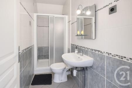 Suresnes, Île-de-France 92150, فرنسا