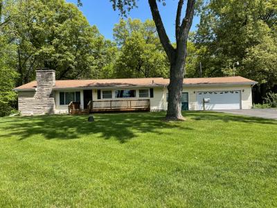 257 Pierce Road, Plainwell, Michigan 49080, USA