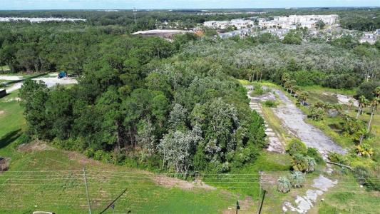 4545 W Irlo Bronson Memorial Highway, KISSIMMEE, Floride 34746, États-Unis