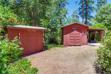 9339 Wood Road, Forest Falls, Califórnia 92339, Estados Unidos