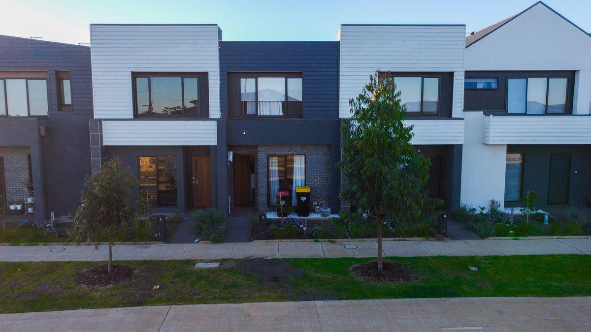 9 Whitecross Drive, Thornhill Park, VIC 3335, אוסטרליה 