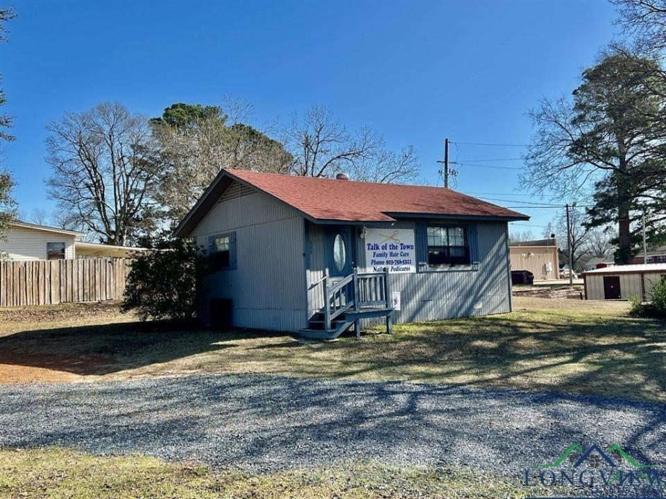 202 Hamilton, Linden, Texas 75563