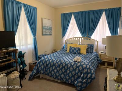 539 Newman Springs Road #A A, Lincroft, 뉴져지 07738, 미국