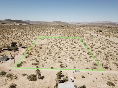 0 Easton Rd, Landers, California 92285, USA