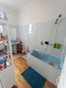 La Châtre, Centre-Val De Loire 36400, Frankreich