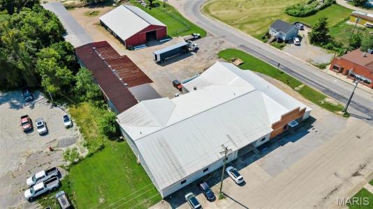 308 Crown, Marble Hill, Missouri 63764, USA