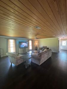 15125 HIghway 174, Converse, Louisiana 71419, USA