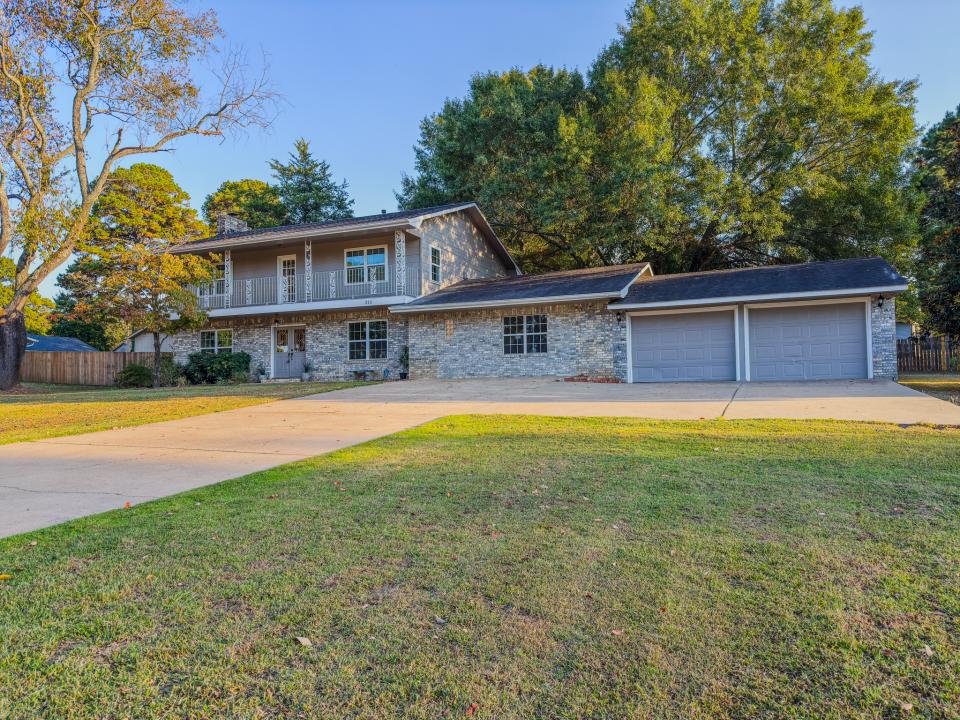 213 N Shore Drive, Russellville, Arkansas 72802, États-Unis