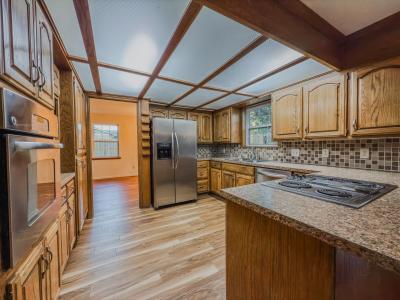 213 N Shore Drive, Russellville, Arkansas 72802, États-Unis