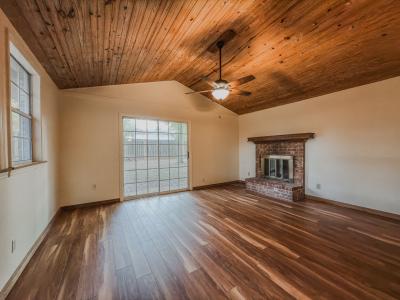 213 N Shore Drive, Russellville, Arkansas 72802, États-Unis