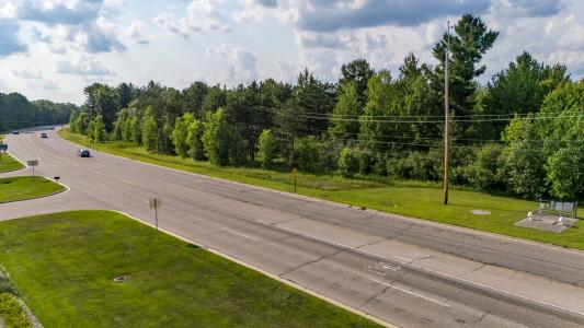 5320 N.  Saginaw, Midland, Michigan 48640, USA